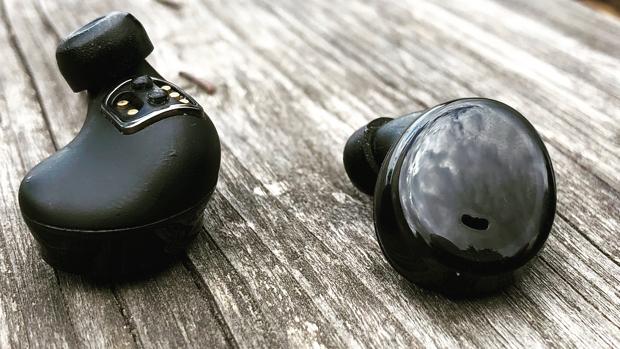 Auriculares sumergibles para nadar con música
