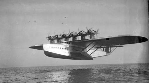 Amerizaje de un Dornier Do X. Solo se construyeron tres unidades