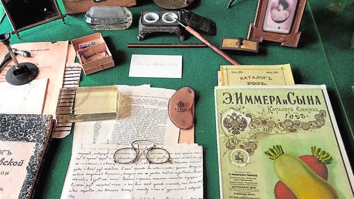 Recreación del escritor de Anton Chéjov, en su casa de Mélijovo