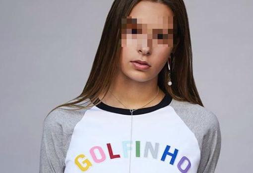 Dora Postigo, la hija mayor de la modelo, en la última campaña de David Delfín
