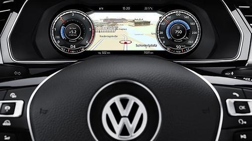 El Volkswagen Digital Cockpit sustituye los relojes tradicionales por la información más completa posible