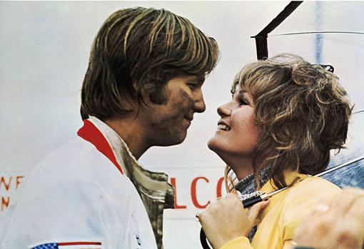 Jeff Bridges y Valerie Perrine en «El último héroe americano»