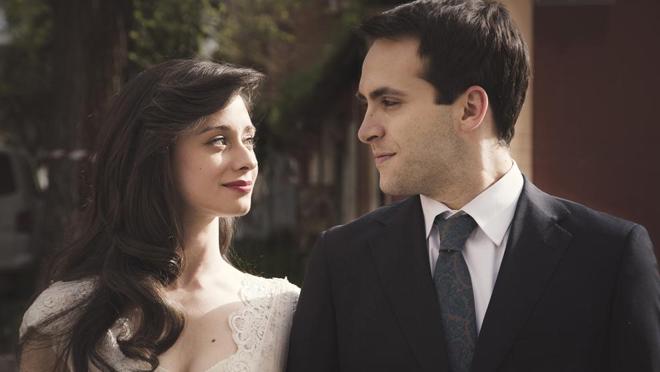 Karina y Carlos, momentos antes de su boda en «Cuéntame cómo pasó»