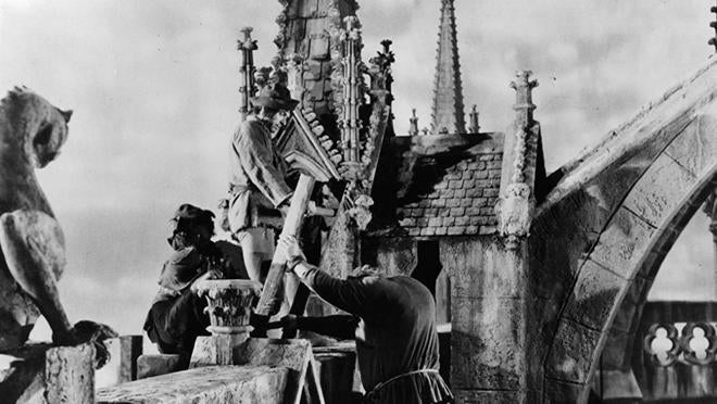 Charles Laughton, en «El jorobado de Notre Dame»