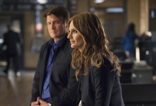 Nathan Fillion y Stana Katic