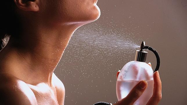 Científicos crean un perfume para buscar pareja