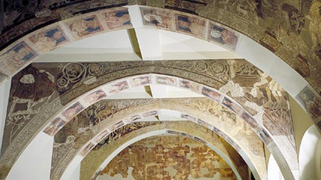 Pinturas que se exhiben en el Museo Nacional de Arte de Cataluña, que fueron arrancadas hace décadas de las paredes del oscense Monasterio de Sijena
