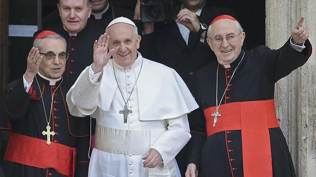 El nuevo Papa visitó la basílica española de Roma a las ocho de la mañana