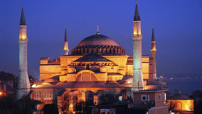 Campaña en Turquía para convertir la Iglesia de Santa Sofía en mezquita