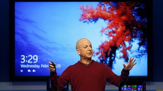 Sinofsky: «Es raro ver 100 millones de Windows 8 vendidos y no sentirme bien»