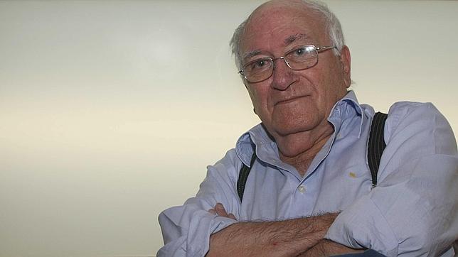 Vicente Aranda dirigirá en el Valle-Inclán la versión teatral de «Amantes»