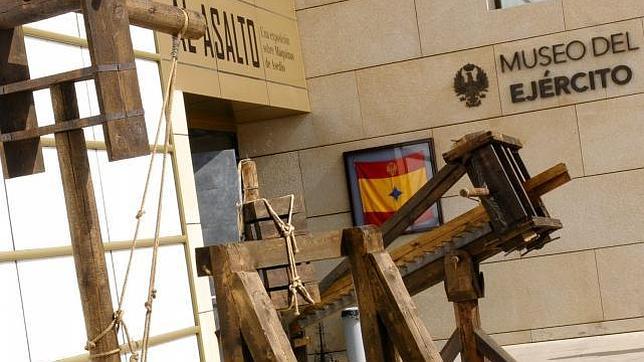 El Museo del Ejército inaugura la exposición temporal «Al Asalto»