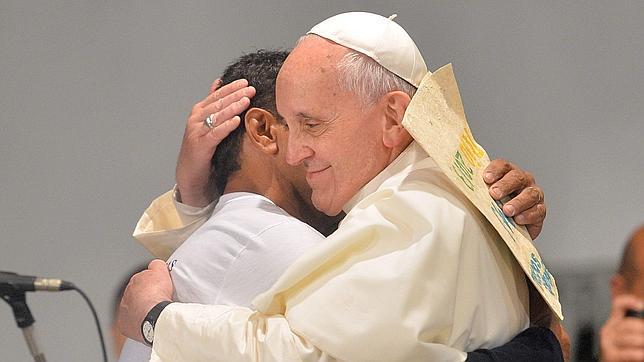 El Papa se vuelca con sus favoritos: los enfermos y toxicómanos en recuperación