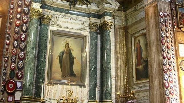 https://static1.abc.es/Media/201311/01/768px-SantAndreaFratteCappellaMadonna-SteO153--644x362.jpg