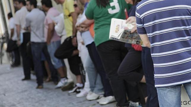 Más de 943.000 jóvenes no tienen trabajo en España