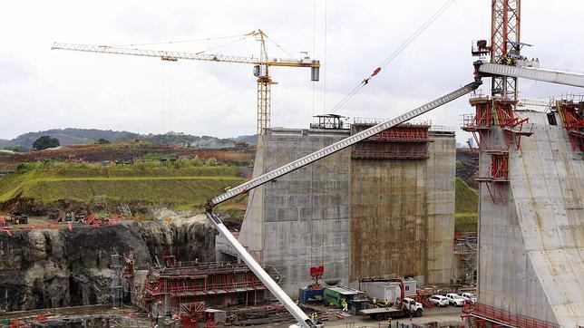 Sacyr busca un acuerdo con Panamá para retomar las obras del Canal