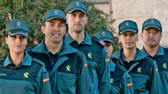 Prohibido usar el uniforme de guardia civil para disfrazarse en carnavales