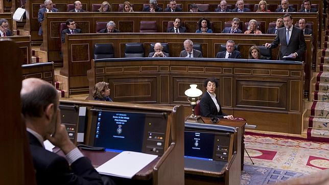 Mano tendida al PSOE sobre Cataluña y menos impuestos a las clases medias