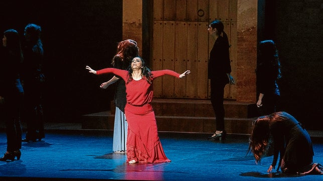 Eva Yerbabuena presenta este fin de semana en el New York City Center sus espectáculos «¡Ay!» y «Lluvia»