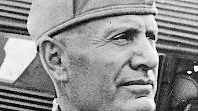 Mussolini, dictado y también nominado al Nobel de la Paz