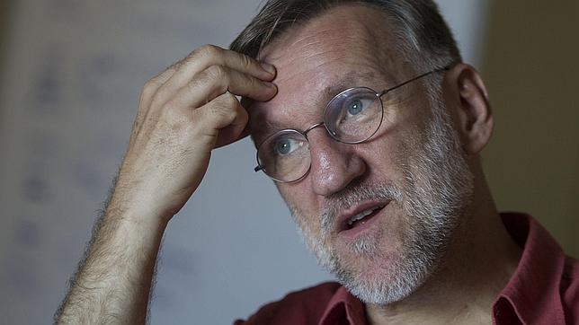 En opinión del presidente de Médicos Sin Fronteras en España la respuesta de la OMS y los países occidentales ha sido tardía e insuficiente