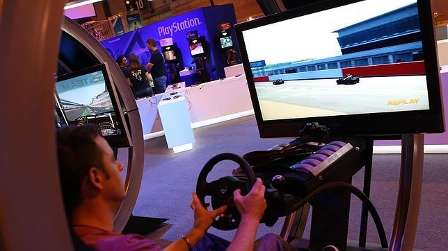 Un jugador en la Madrid Games Week de 2013