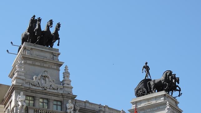 La Misteriosa Desaparicion De Un Caballo Del Edificio De Las Cuadrigas En La Calle Alcala