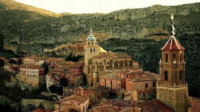 El Pueblo Mas Grande De España