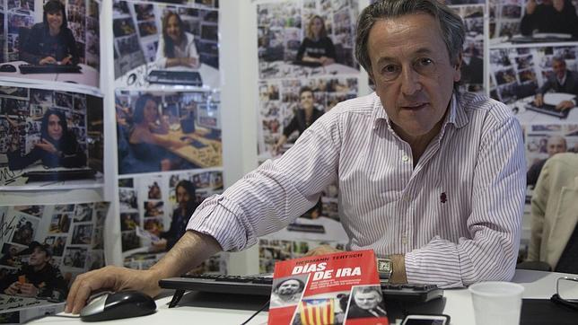 Hermann Tertsch, en un momento del chat en ABC.es