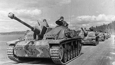 La épica batalla entre un solitario tanque nazi y un ejército aliado
