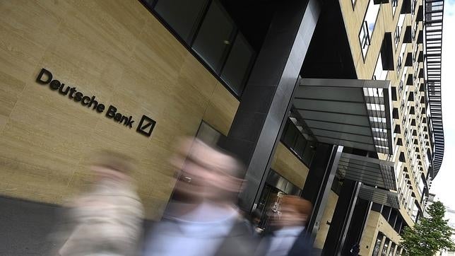 La entidad registra importantes caídas en la Bolsa de Fráncfort