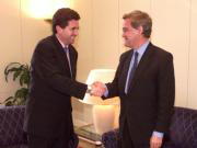 Jaume Matas y Manuel Giménez Abad durante la reunión de ayer en Madrid. Chema Barroso