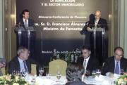 El Foro concluyó con un debate con Álvarez-Cascos moderado por el director de ABC. En la mesa presidencial, el presidente de ABC, Nemesio Fernández Cuesta, José Antonio Rodríguez Gil, de Andersen, y Marcelino Oreja. Ernesto Agudo