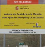 Tramo de autovía ya en la Comunidad cántabra próximo al puerto dePozazal, donde ya es visible el nuevo trazado de la Autovía de la meseta, que discurre en paralelo a la carretera N-611. F. HERAS