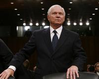 Robert Gates, antes de testificar en Washington. / REUTERS