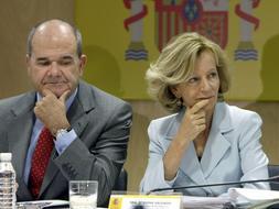 Salgado y Chaves chocan por el dinero