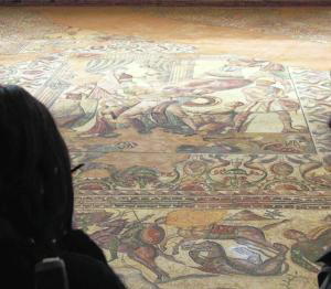 Los mosaicos son el principal referente de La Olmeda. FERNANDO BLANCO