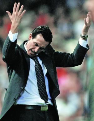 AP Unai Emery no tiene el apoyo general de la afición del Valencia