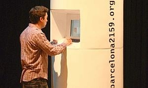 Artistas y ciudadanos anónimos se imaginan la Barcelona del futuro