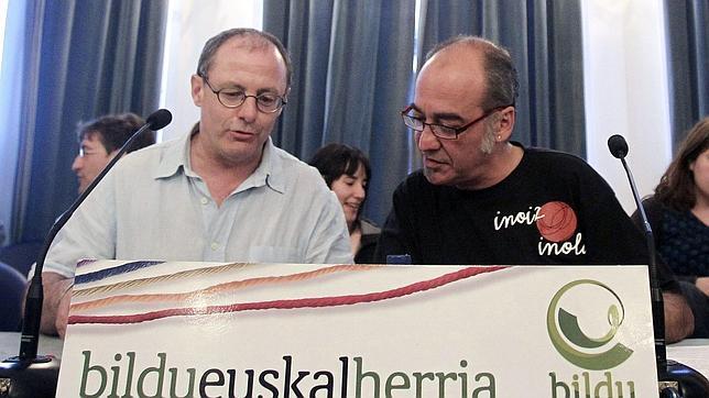 Bildu desafía la hegemonía local del PNV y complicará el pacto de López con el PP