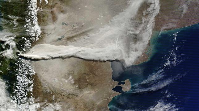 Las cenizas del volcán chileno darán la vuelta al mundo
