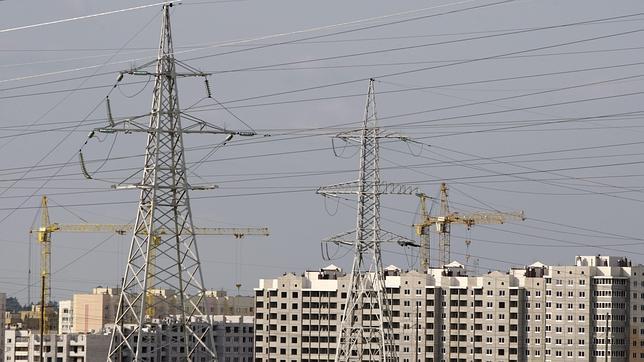 Rusia interrumpe el suministro de electricidad a Bielorrusia