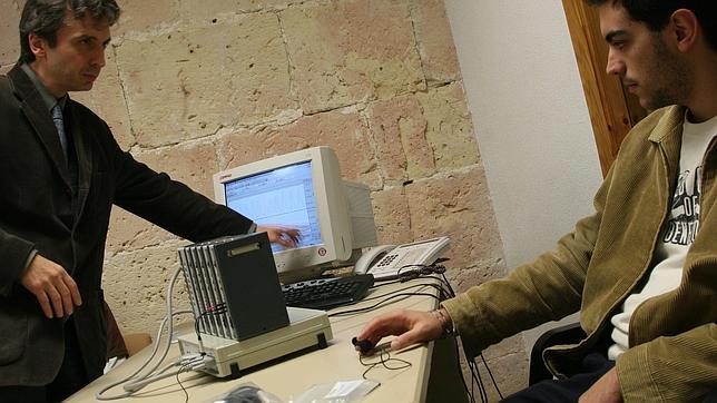 Cómo engañar a la máquina de la verdad