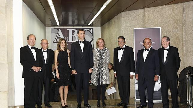 Don Felipe ensalza «el valor del buen periodismo»