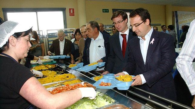 Menús para llevar del comedor social a casa y mantener el anonimato