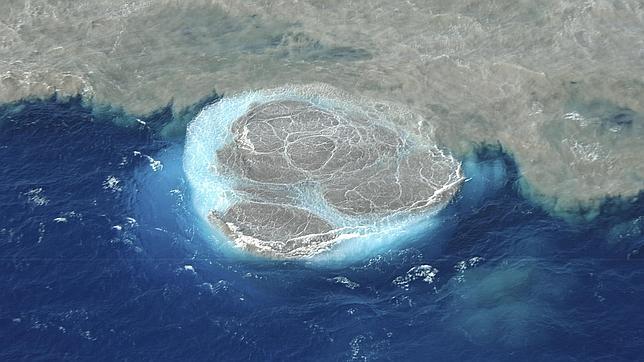 La isla de El Hierro se ha elevado cinco centímetros en cuatro días