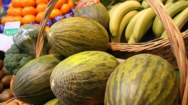 Los españoles comen más y gastan más dinero a la hora de hacer la compra
