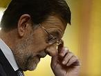 Rajoy anuncia 35 medidas «justas y equitativas» que incluyen una subida del IVA y un recorte en la prestación por desempleo