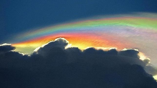 Un Arcoiris De Fuego Aparece Sobre Florida