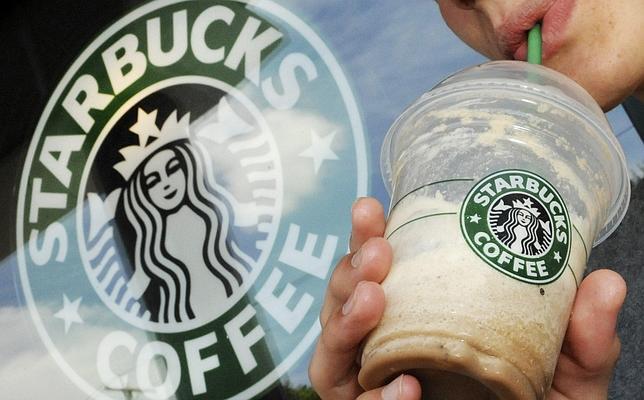 Starbucks negocia con Reino Unido su sistema de tributación